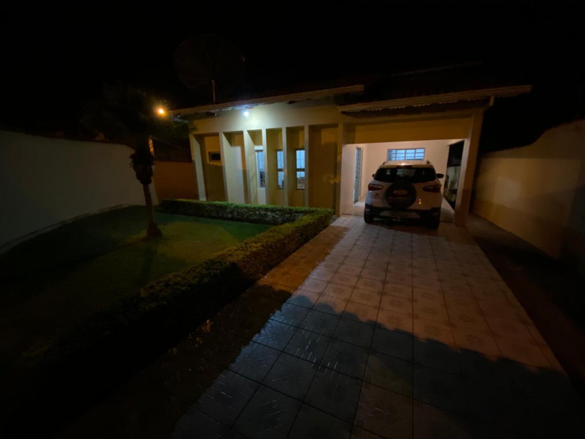 Casa Em Caldas Novas Βίλα Εξωτερικό φωτογραφία