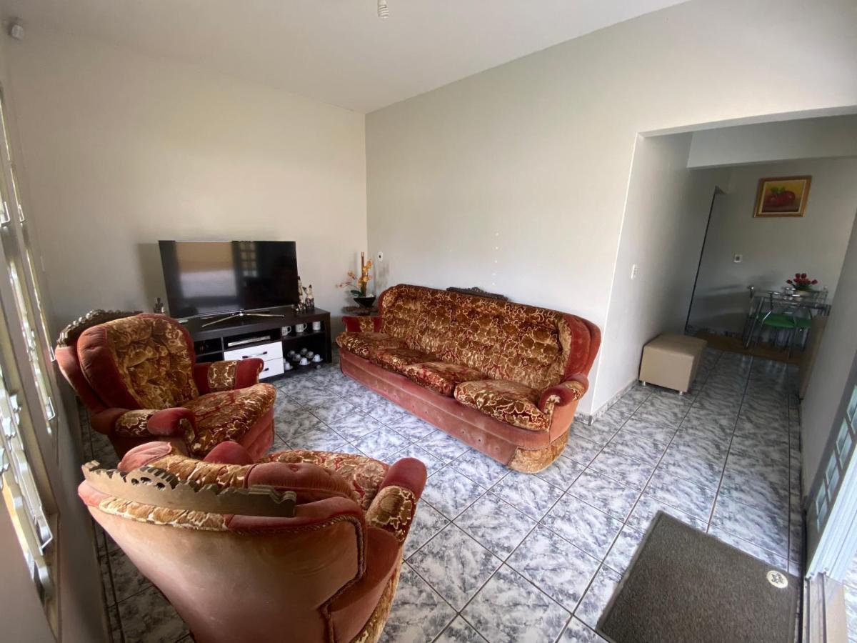 Casa Em Caldas Novas Βίλα Εξωτερικό φωτογραφία